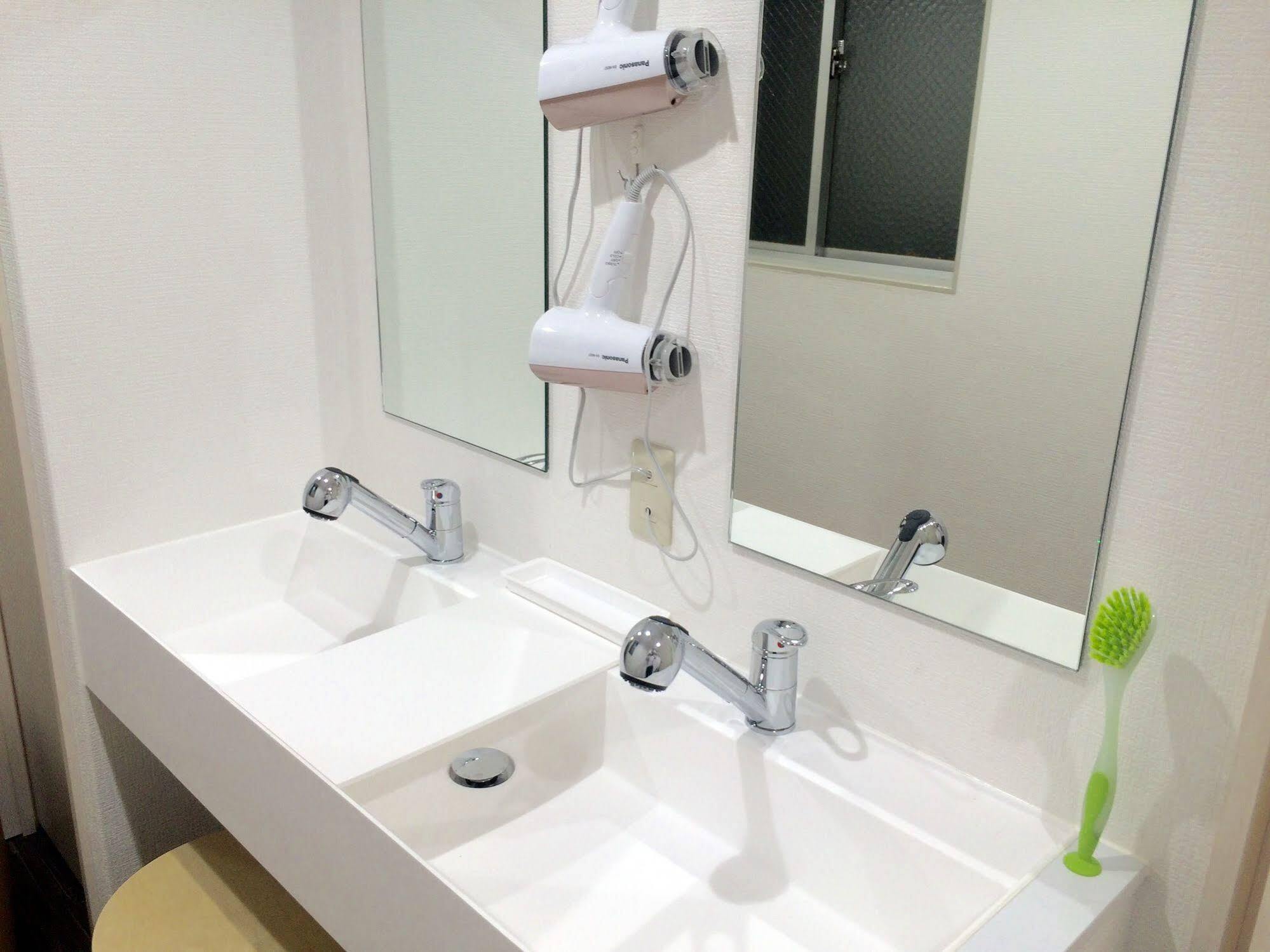 Coco Hostel Namba أوساكا المظهر الخارجي الصورة